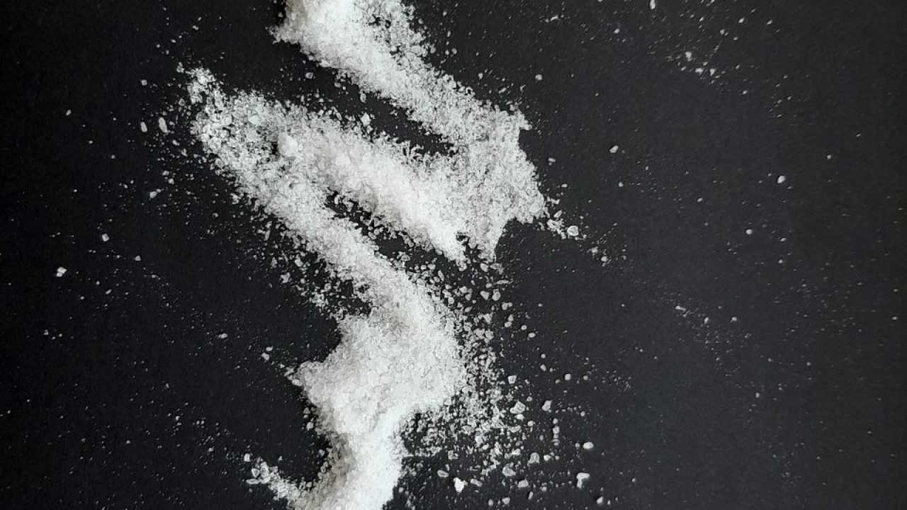 聚酯瓶片 / 不饱和树脂为什么离不开间苯二甲酸（PIA）？从分子结构到产业链一文读懂